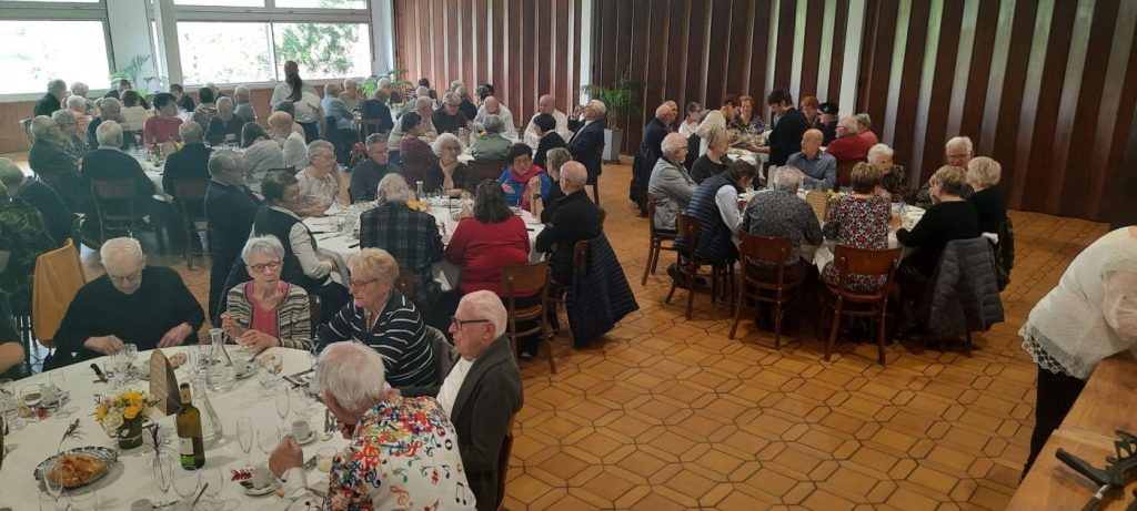 Repas du jeudi 30 mars 2023 au Val de Vie
